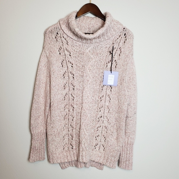 NWT Michelle Nicole Cable Knit Oversized sweater - Picture 5 of 13